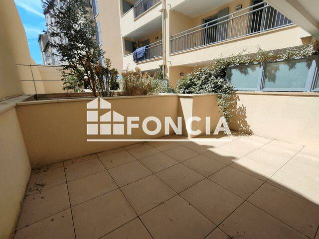 Appartement 3 pièces 74 m² · à Marseille 2ème Arrondissement · 73,5 m² · 1 044 €