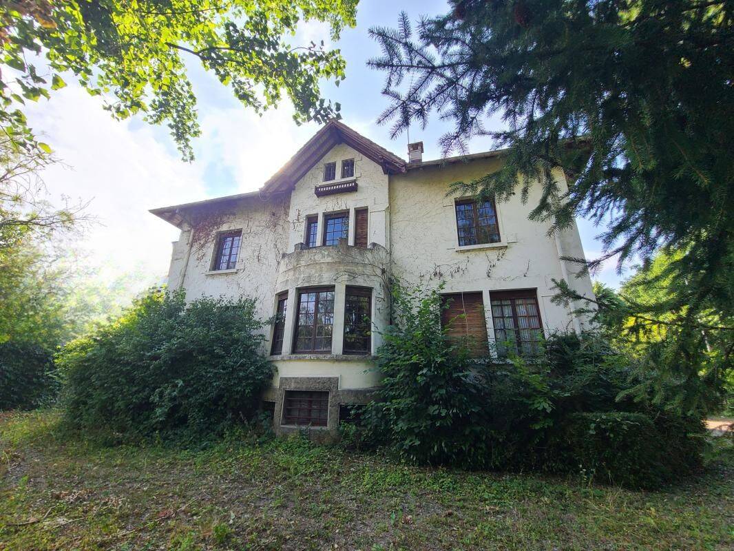 Maison 8 pièces 270 m² · à Belfort · 270 m² · 349 000 €