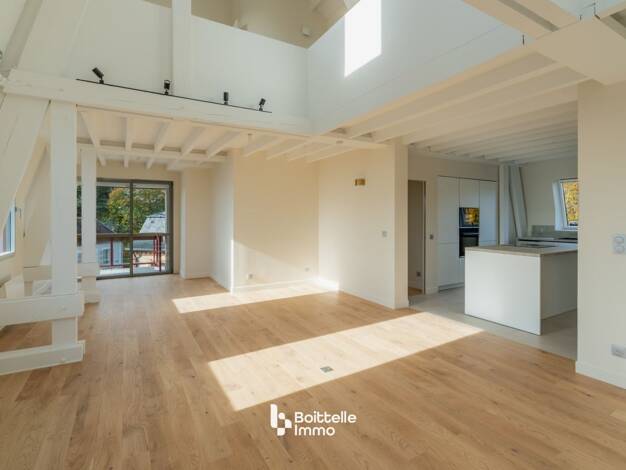 Duplex à vendre 798 000 € 5 pièces 4 chambres 120 m² Étage 3/3 Centre Ville Ouest Fontainebleau 77300