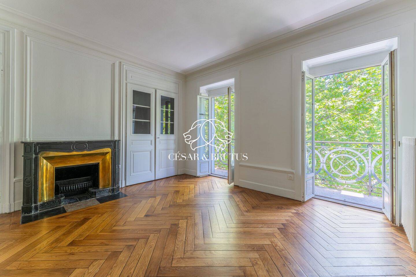 Appartement 5 pièces 151 m² · à Lyon 3ème · 150,9 m² · 990 000 €