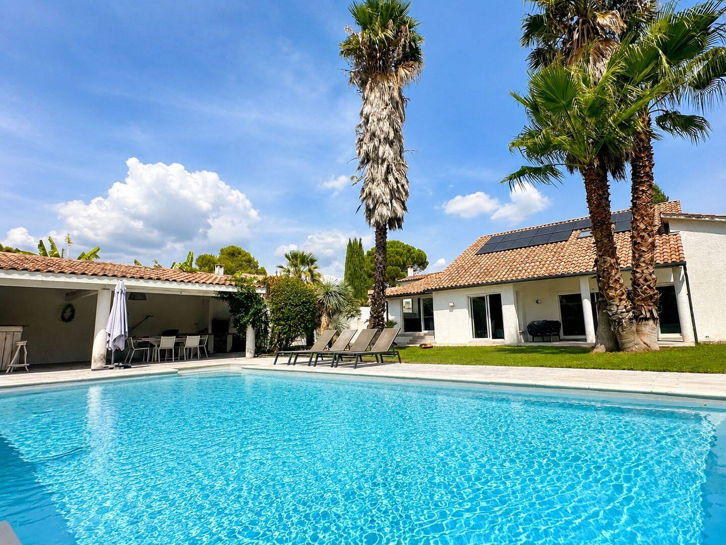 Maison 6 pièces 180 m² · à Sussargues · 180 m² · 780 000 €