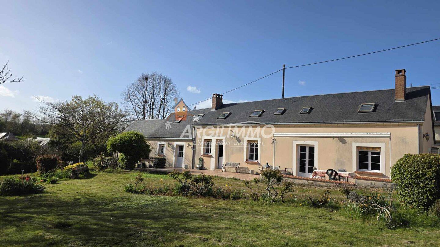 Maison 6 pièces 163 m² · à Bessé-sur-Braye · 162,9 m² · 198 100 €