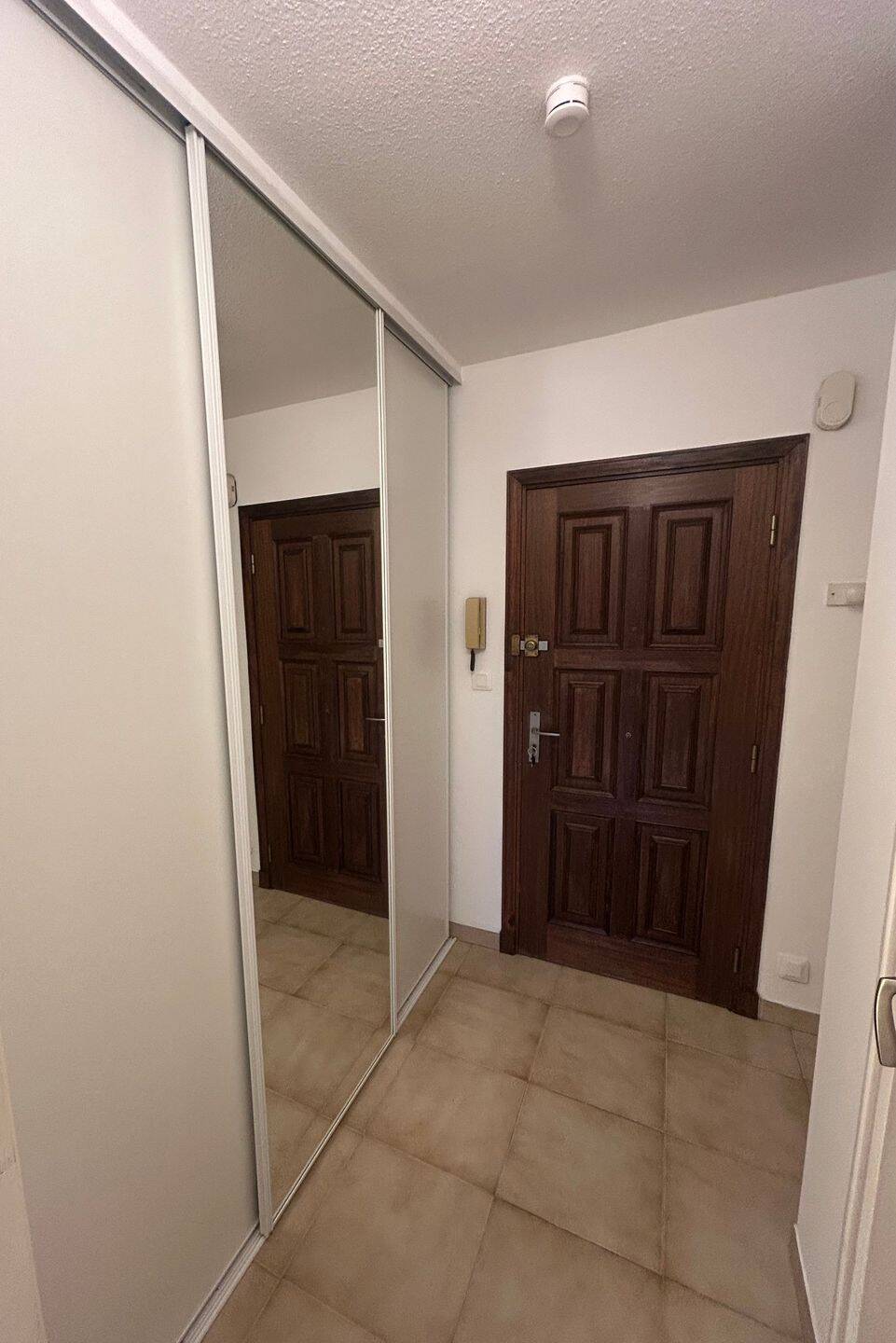 Appartement 1 pièce 30 m² · à Nice · 30 m² · 820 €/mois