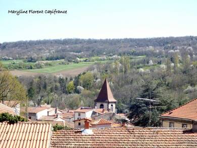 Appartement à vendre 56 000 € 2 pièces 1 chambre 40 m² Sous le toit, Étage 3/3 Chanonat 63450