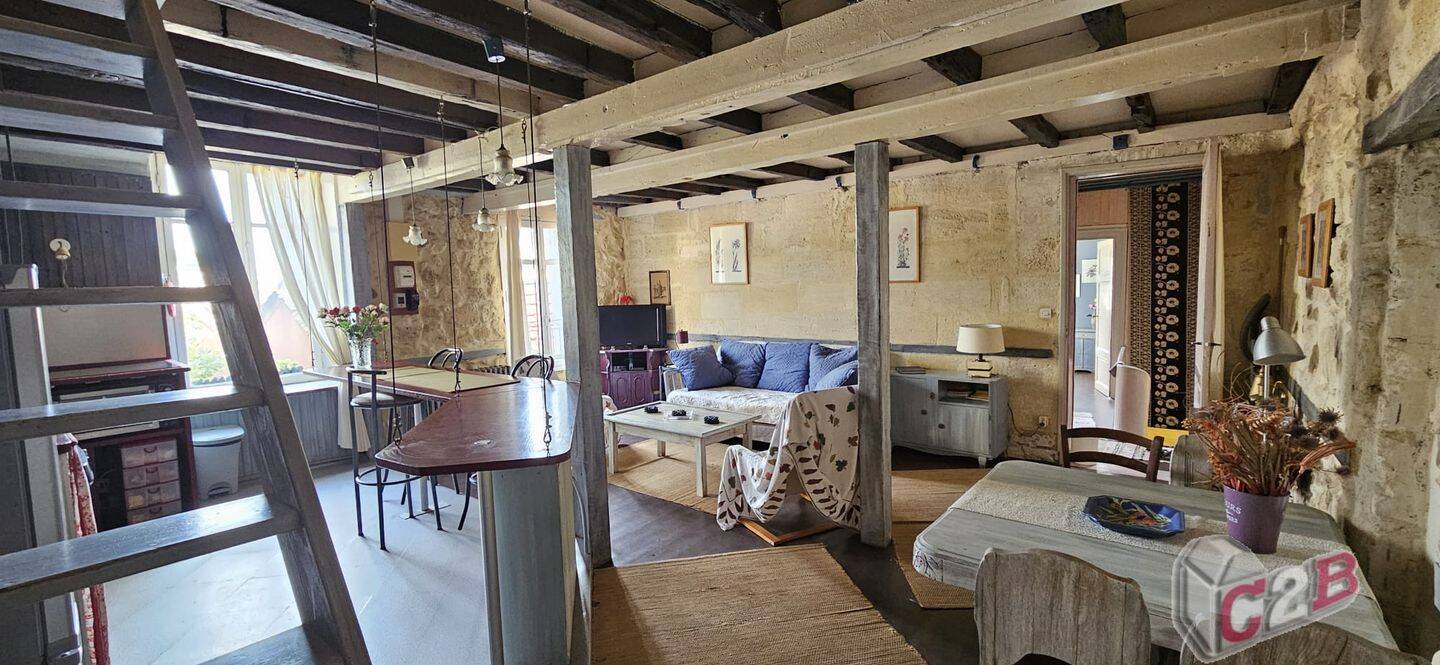 Appartement 4 pièces 118 m² · à Bègles · 118 m² · 1 650 €