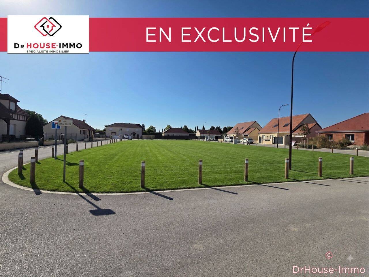 Terrain de 718 m² à Saint-Lyé - photo 2