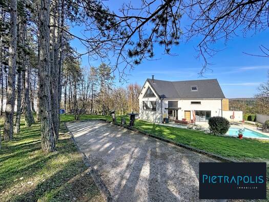 Villa à vendre 1 150 000 € 8 pièces 5 chambres 231,9 m² 3 300 m² de terrain Velars-sur-Ouche 21370