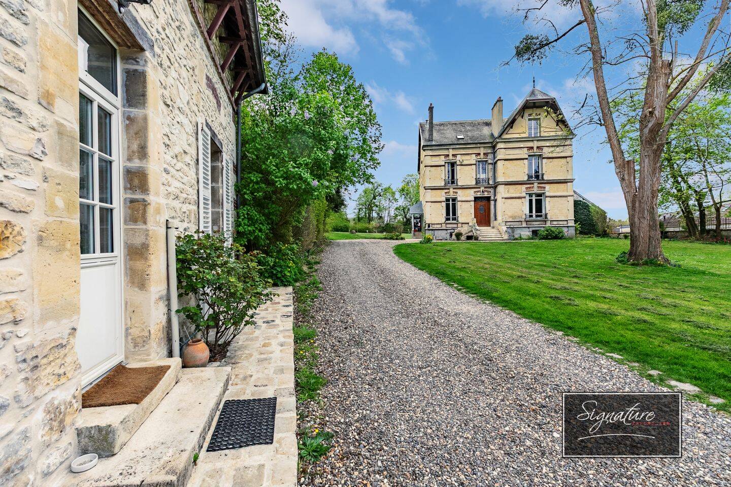 Maison 16 pièces 430 m² · à Chantilly · 430 m² · 1 690 000 €