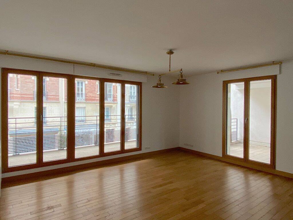 Appartement 4 pièces 87 m² · à Paris 15ème Arrondissement · 87 m² · 3 431 €/mois