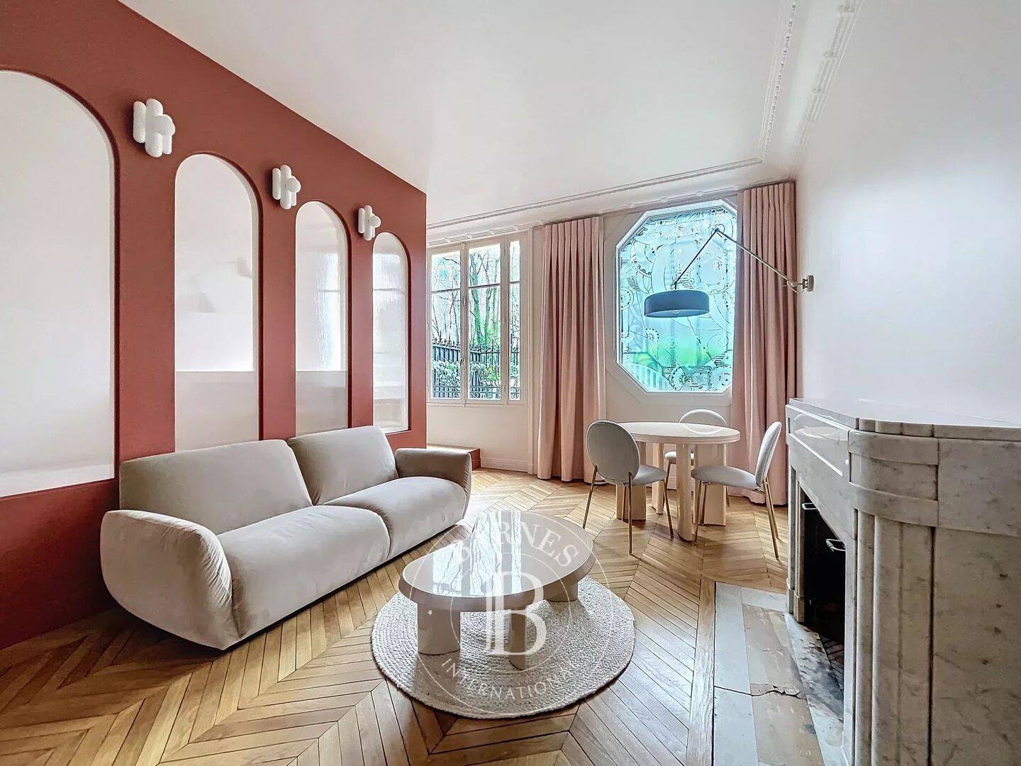 Appartement 1 pièce 48 m² · à Paris 16ème Arrondissement · 47,5 m² · 1 990 €