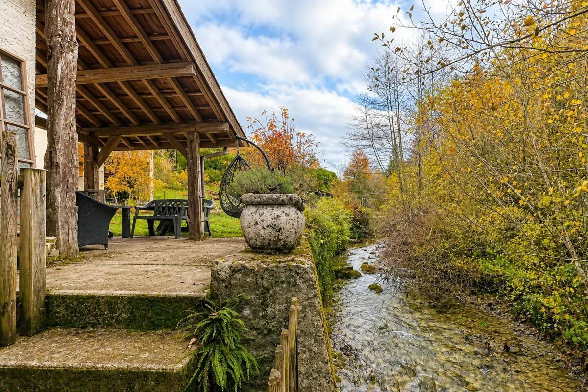 Maison 5 pièces 160 m² · à Arbent · 160 m² · 175 000 €