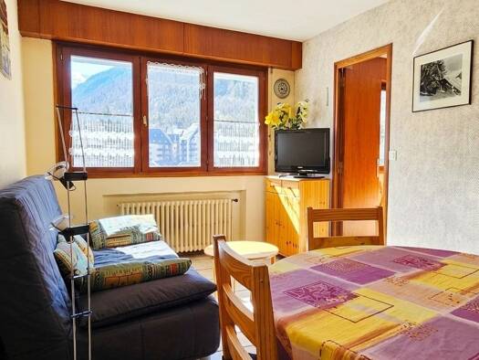 Appartement à vendre 120 000 € 2 pièces 2 chambres 40 m² Étage 5/5 Bagnères-de-Luchon 31110