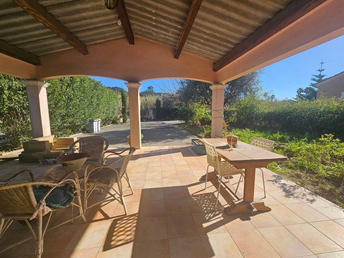 Maison 4 pièces 92 m² · à Sainte-Maxime · 92 m² · 546 000 €