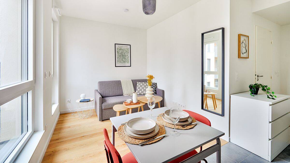 Appartement 1 pièce 24 m² · à Paris 14ème Arrondissement · 23,6 m² · 1 450 €