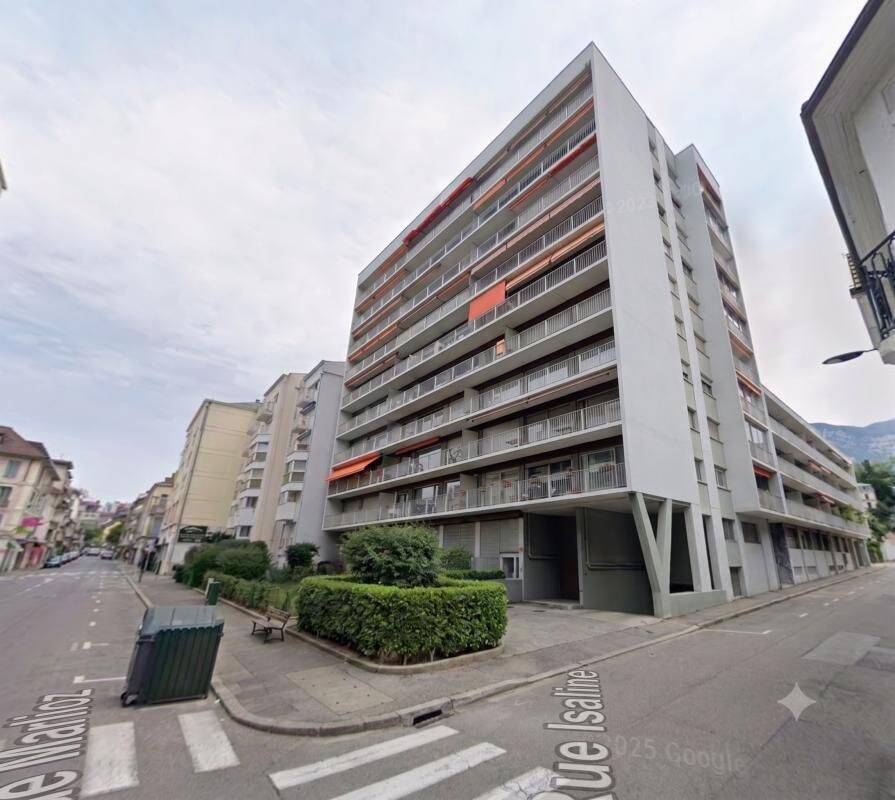 Appartement 2 pièces 40 m² · à Aix-les-Bains · 40 m² · 679 €