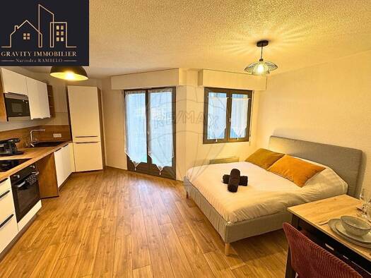 Appartement à louer 650 € 1 pièce 25 m² Marignier 74970