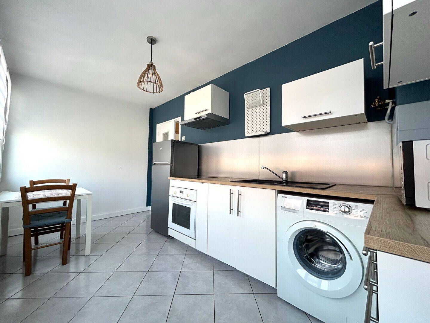 Appartement 2 pièces 44 m² · à Saint-Étienne · 43,7 m² · 580 €