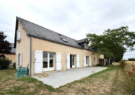 Maison 5 pièces 127 m² · à Longuenée-en-Anjou · 127 m² · 299 500 €
