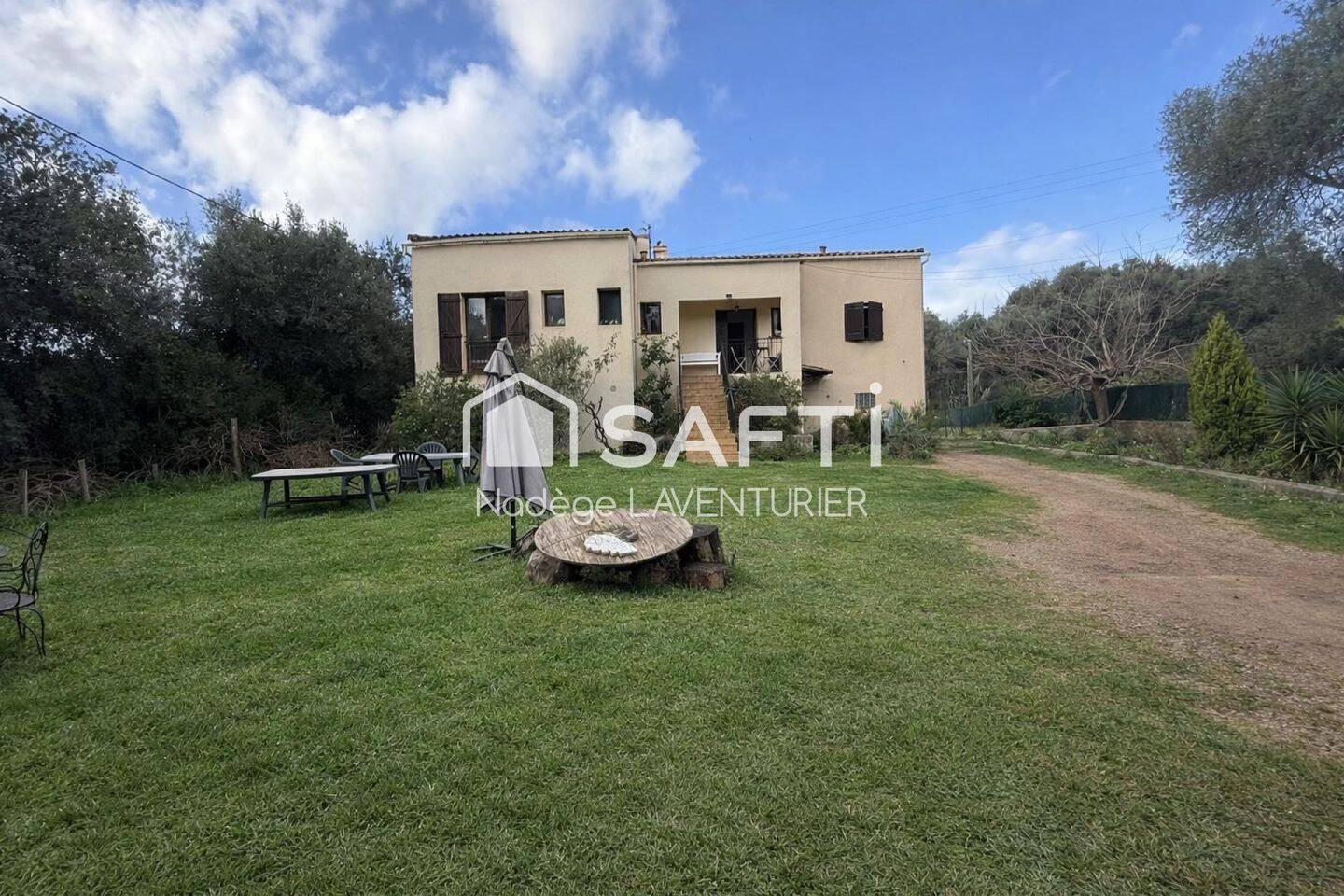 Maison 6 pièces 172 m² · à Bastelicaccia · 172 m² · 526 000 €