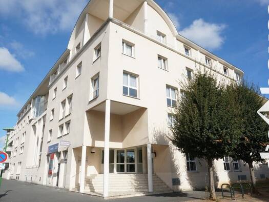 Studio à louer 358 € 1 pièce 18,1 m² Étage 2/4 Caen 14000