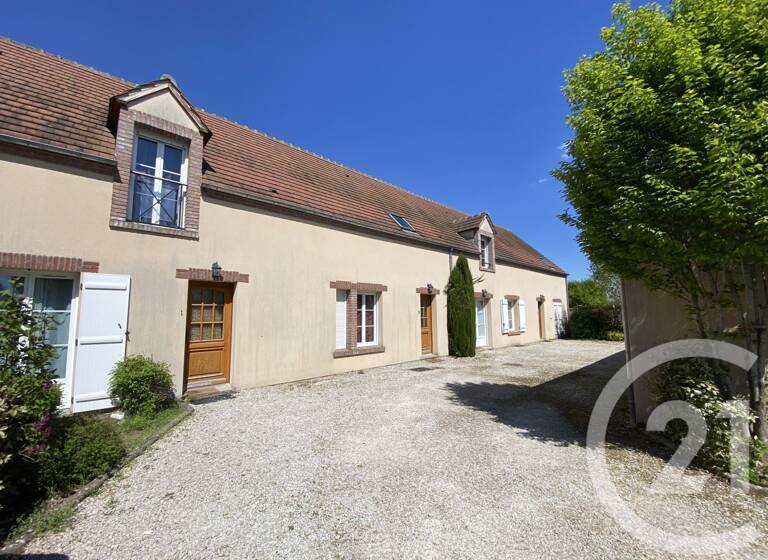 Maison à vendre 160 400 € 3 pièces 2<br/>chambres 70,8 m²<br/>superficie 30 m²<br/>terrain Tigy 45510