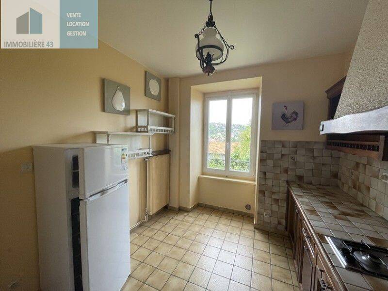 Appartement 2 pièces 49 m² · à Le Puy-en-Velay · 49 m² · 405 €