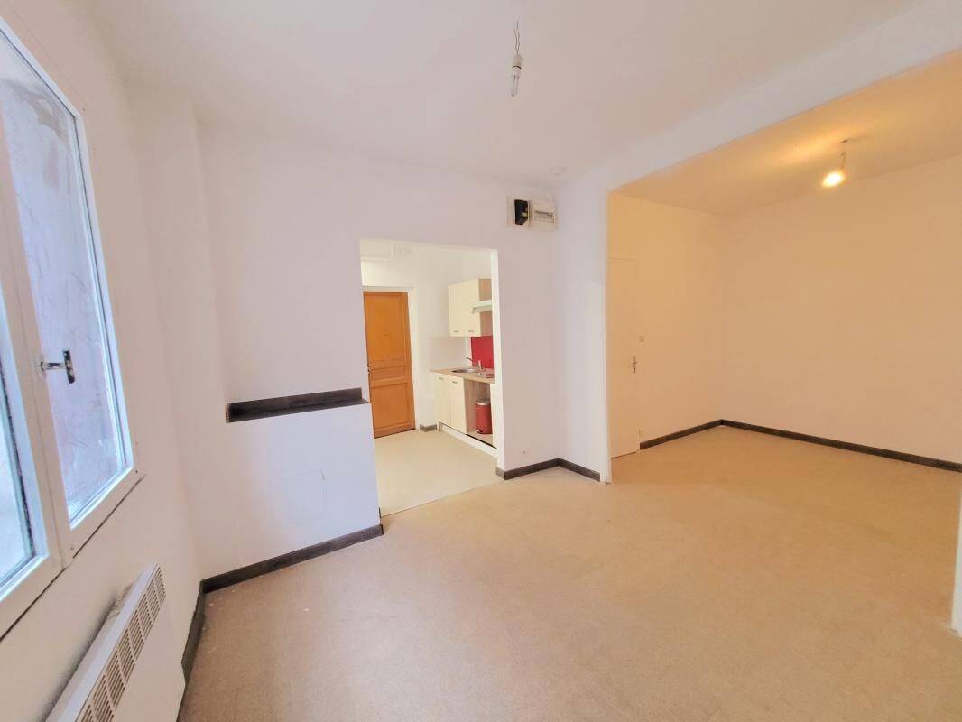 Appartement 1 pièce 26 m² · à Marseille 6ème Arrondissement · 26 m² · 120 000 €