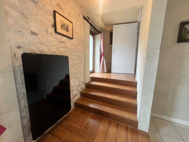Maison 10 pièces 370 m² · à Port-de-Piles · 370 m² · 560 000 €