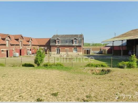 Maison à vendre 261 000 € 7 pièces 5 chambres 194 m² 4 100 m² de terrain Le Sars 62450
