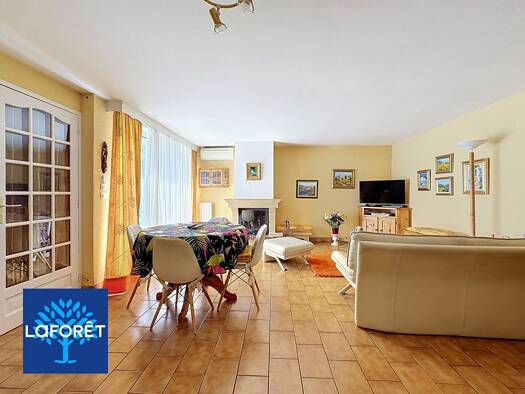 Maison à vendre 219 900 € 3 pièces 2 chambres 68 m² Aunettes Ouest Évry-Courcouronnes 91000