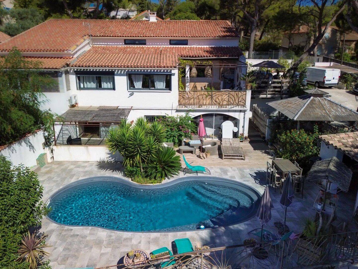 Maison 11 pièces 171 m² · à Septèmes-les-Vallons · 171 m² · 719 000 €