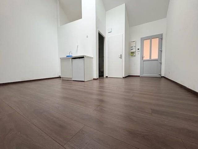 Appartement 1 pièce 24 m² · à Meximieux · 24 m² · 470 €