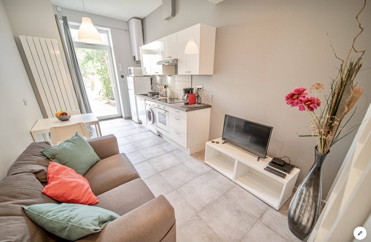 Appartement 2 pièces 29 m² · à Lyon 8ème Arrondissement · 29,3 m² · 135 000 €