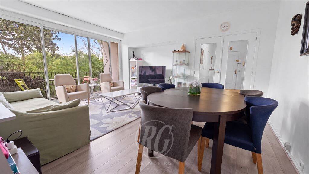 Appartement 5 pièces 111 m² · à Vaucresson · 110,8 m² · 550 000 €