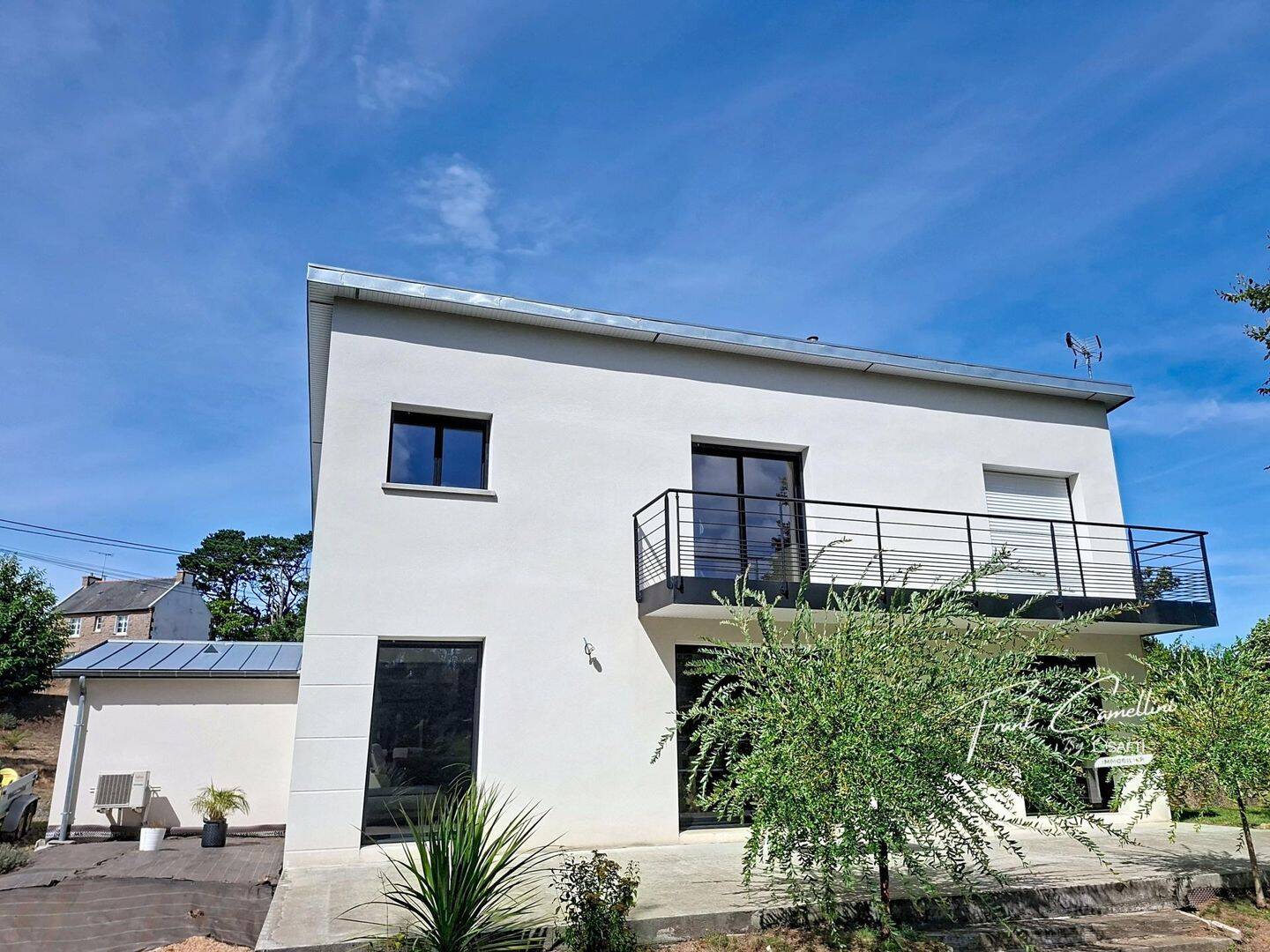 Maison 6 pièces 175 m² · à Trégastel · 175 m² · 699 000 €