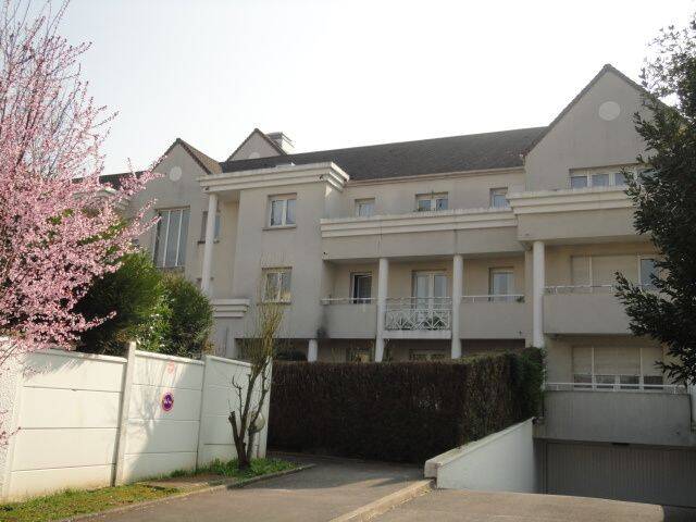 Appartement 2 pièces 57 m² · à Bures-sur-Yvette · 56,8 m² · 982 €/mois