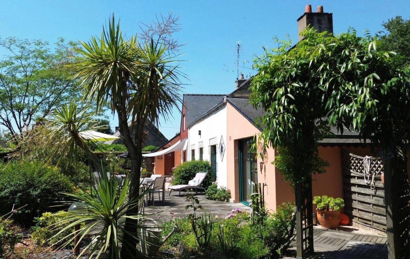 Maison 6 pièces 150 m² · à Ambon · 150 m² · 495 000 €