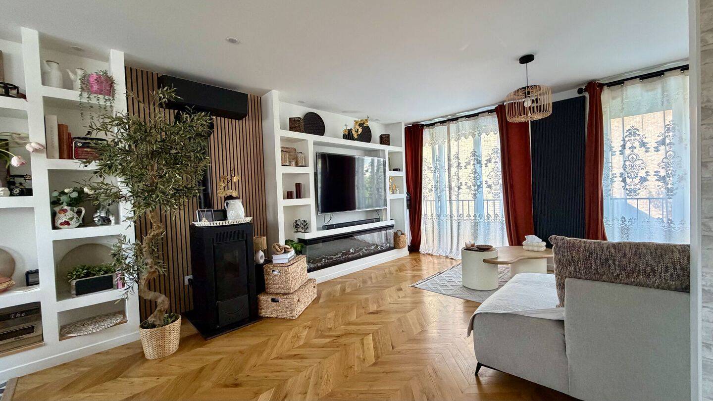 Maison 5 pièces 100 m² · à Mons-en-Barœul · 100,4 m² · 369 000 €