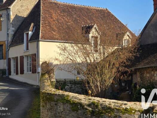 Maison à vendre 99 000 € 8 pièces 4 chambres 124 m² 389 m² de terrain Culan 18270