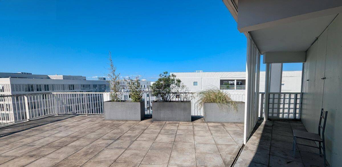 Appartement 3 pièces 57 m² · à Bègles · 57 m² · 1 050 €/mois