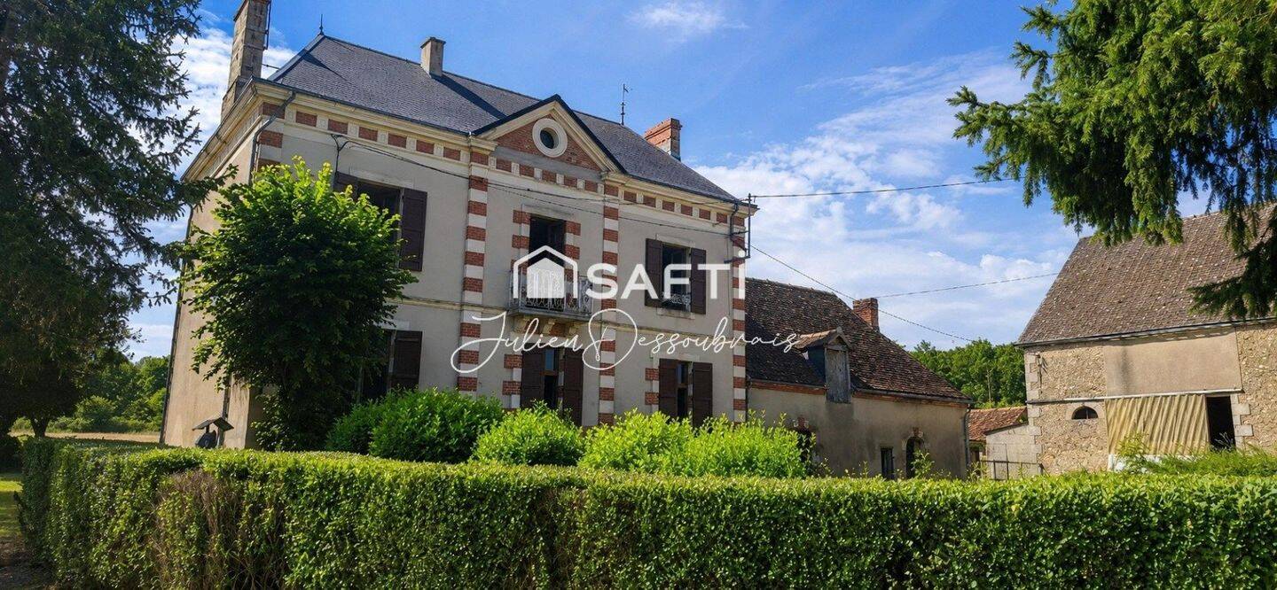 Maison 7 pièces 164 m² · à Levroux · 164 m² · 190 000 €