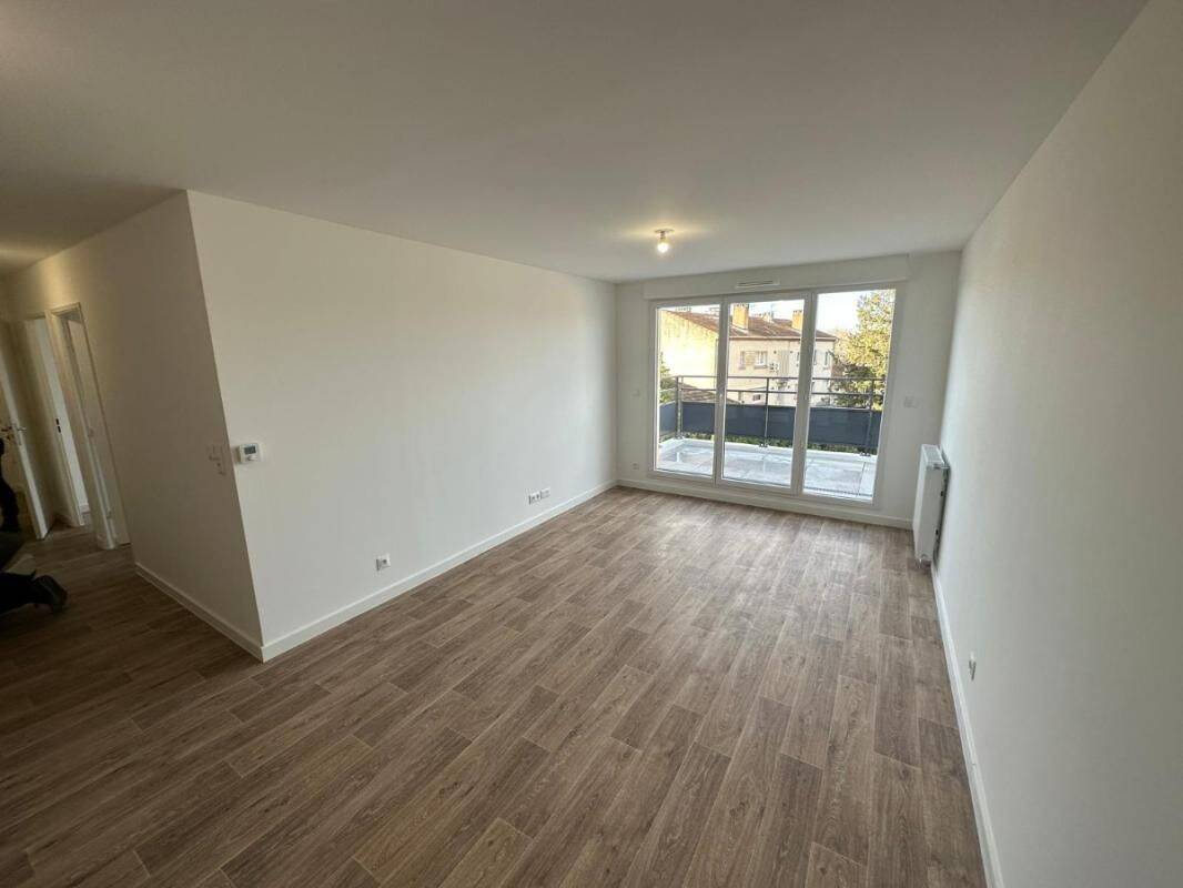 Appartement 3 pièces 61 m² · à Cavaillon · 61 m² · 819 €/mois