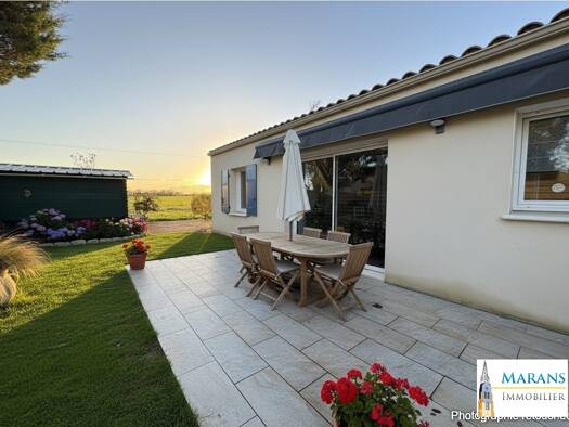 Maison de plain-pied à vendre 287 500 € 4 pièces 3 chambres 89,2 m² 915 m² de terrain Saint-Sauveur-d'Aunis 17540