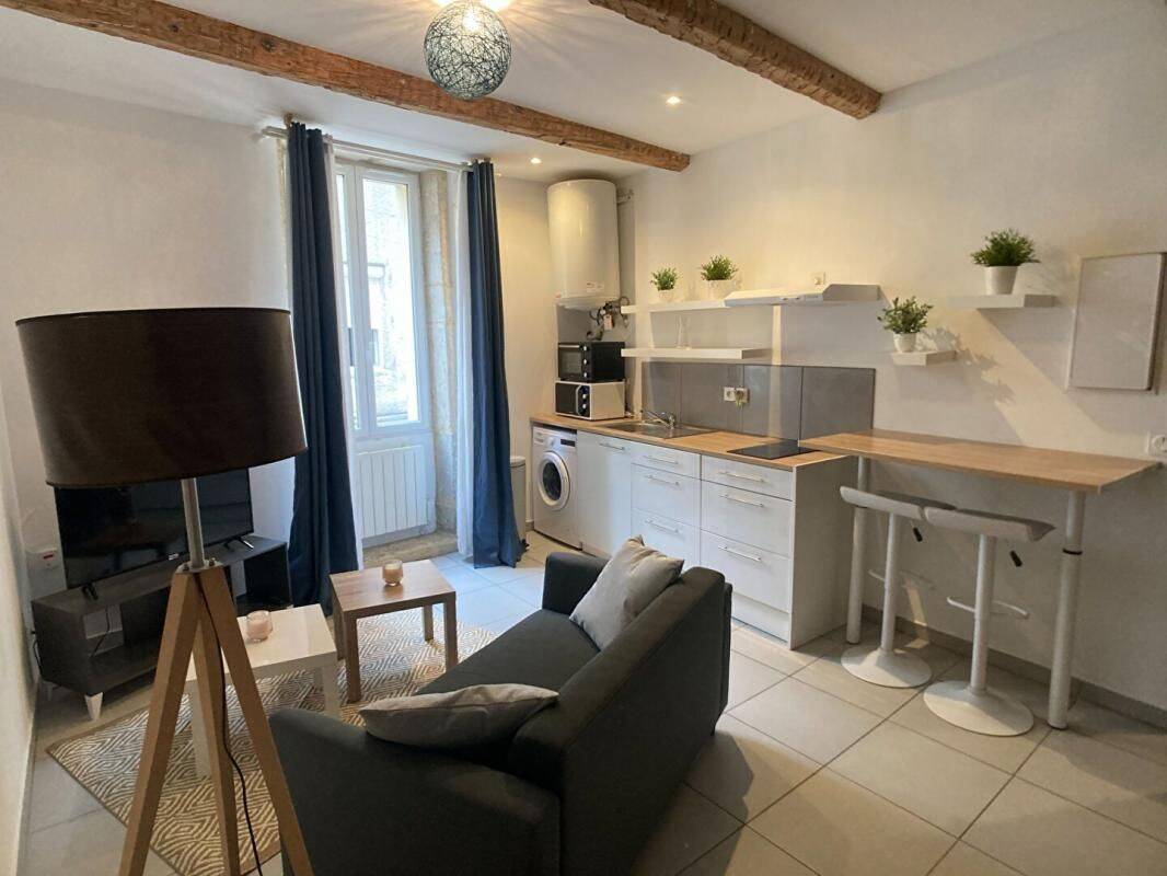 Appartement 2 pièces 30 m² · à Vauvert · 29,5 m² · 499 €