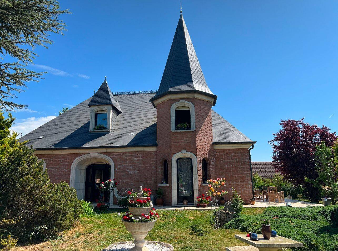 Maison 6 pièces 170 m² · à Noyelles-sous-Lens · 170 m² · 490 000 €