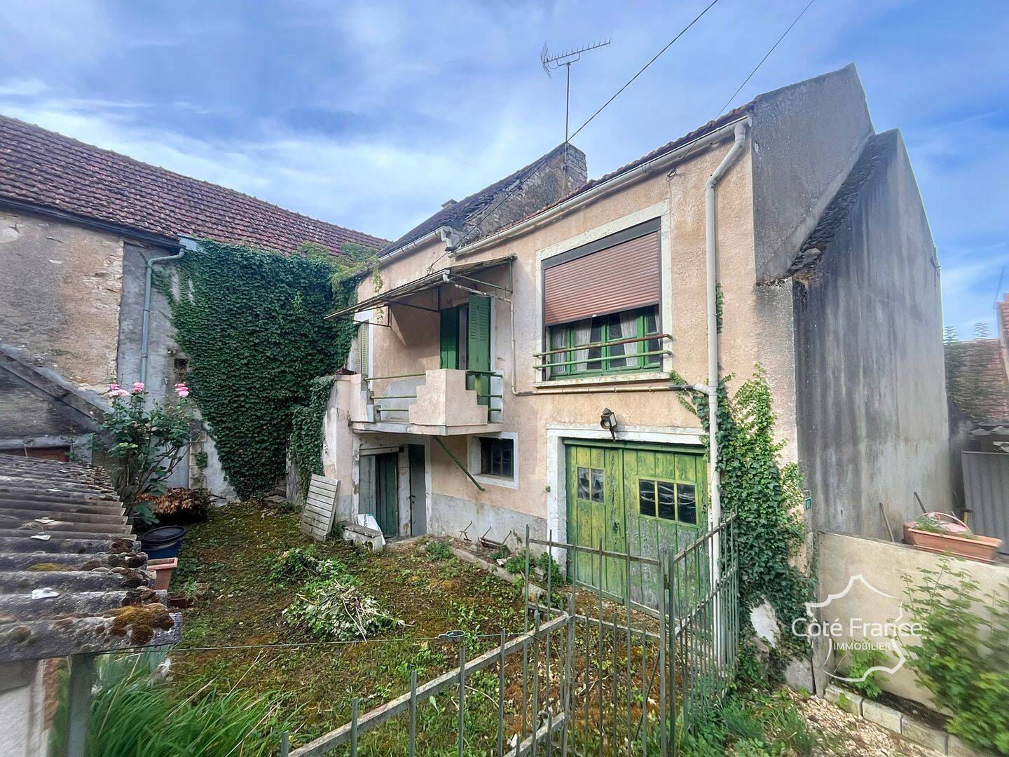 Maison 3 pièces 59 m² · à Crain · 59 m² · 15 000 €