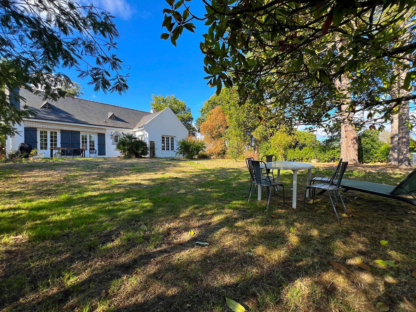 Maison 6 pièces 194 m² · à Thouaré-sur-Loire · 194 m² · 570 000 €