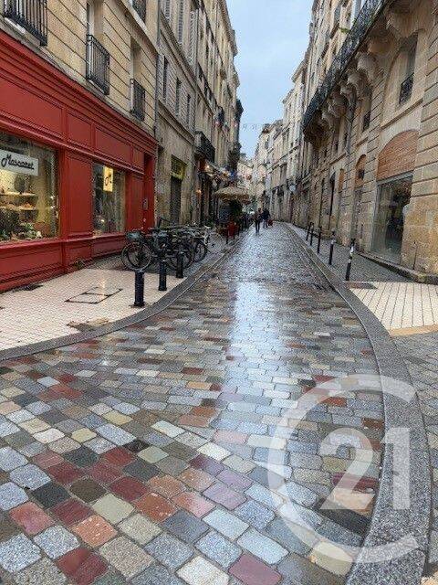 Appartement 1 pièce 21 m² · à Bordeaux · 21 m² · 526 €/mois