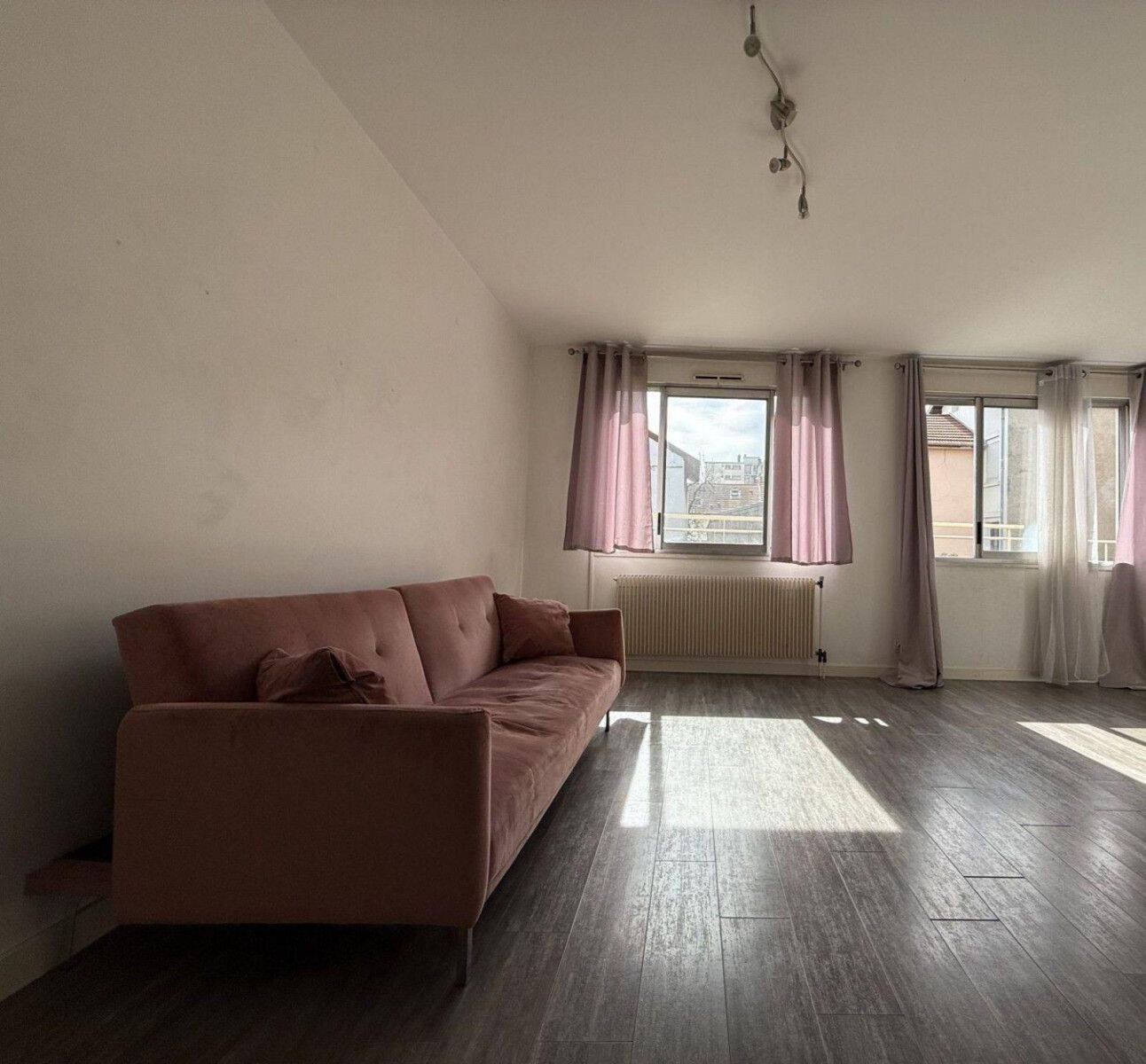 Appartement 1 pièce 32 m² · à Grenoble · 32 m² · 550 €