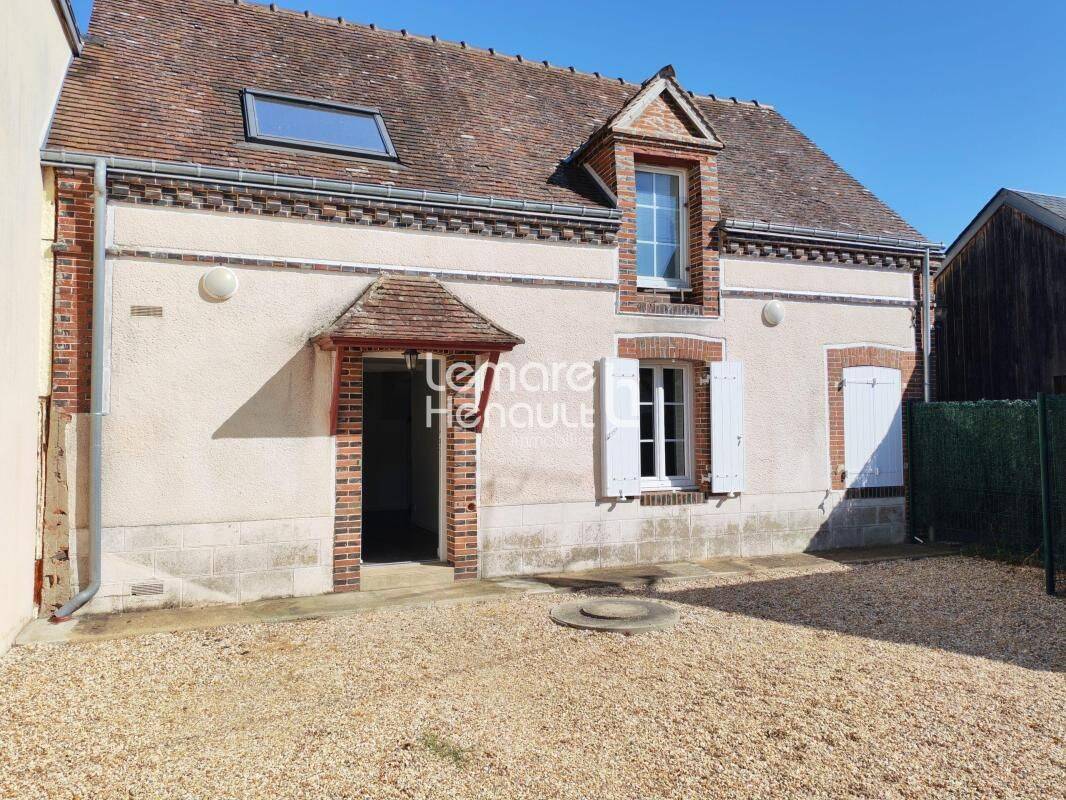 Maison 3 pièces 66 m² · à Tréon · 66 m² · 845 €
